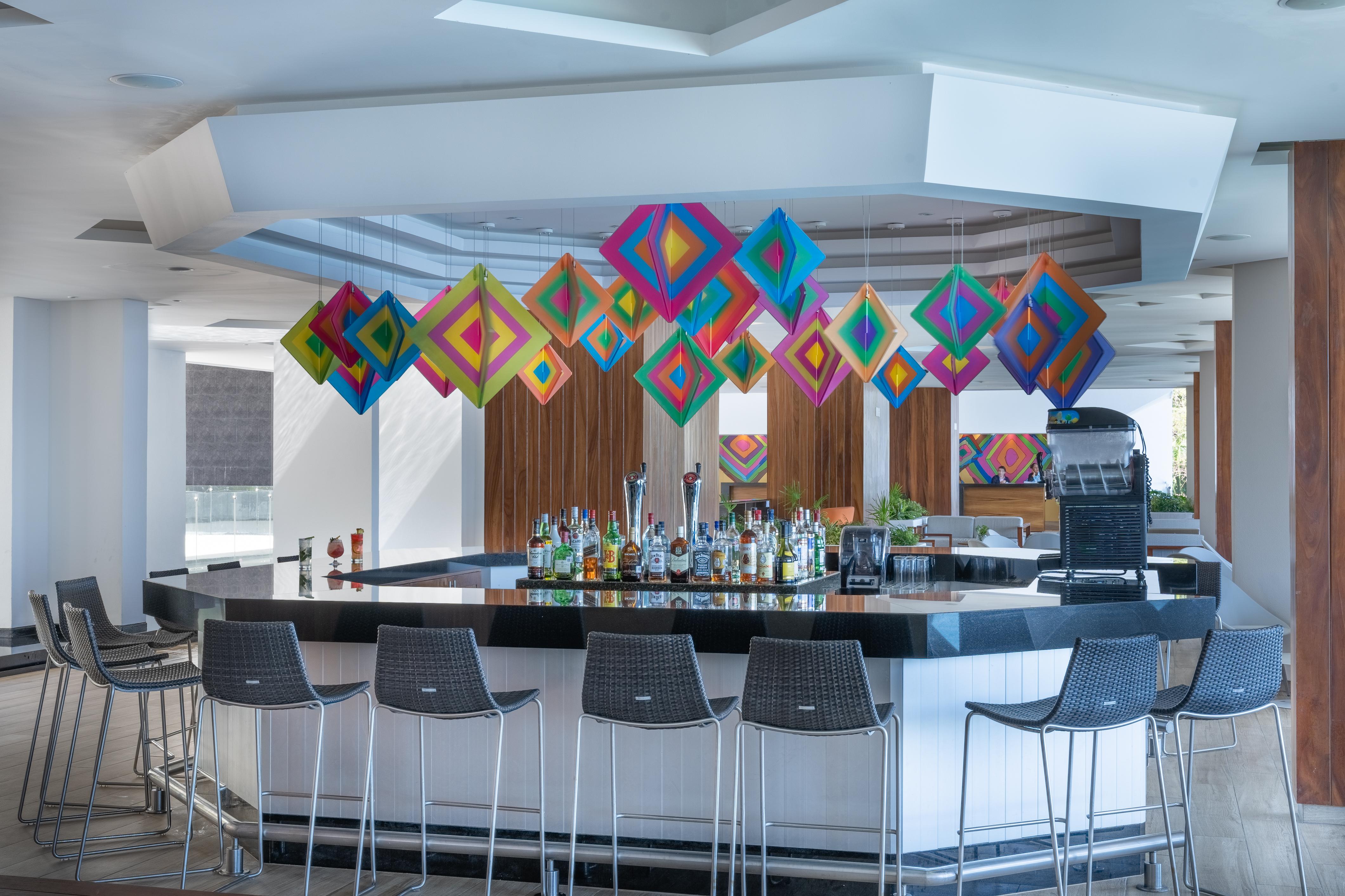 Grand Park Royal Πουέρτο Βαγιάρτα Εξωτερικό φωτογραφία The bar at the hotel