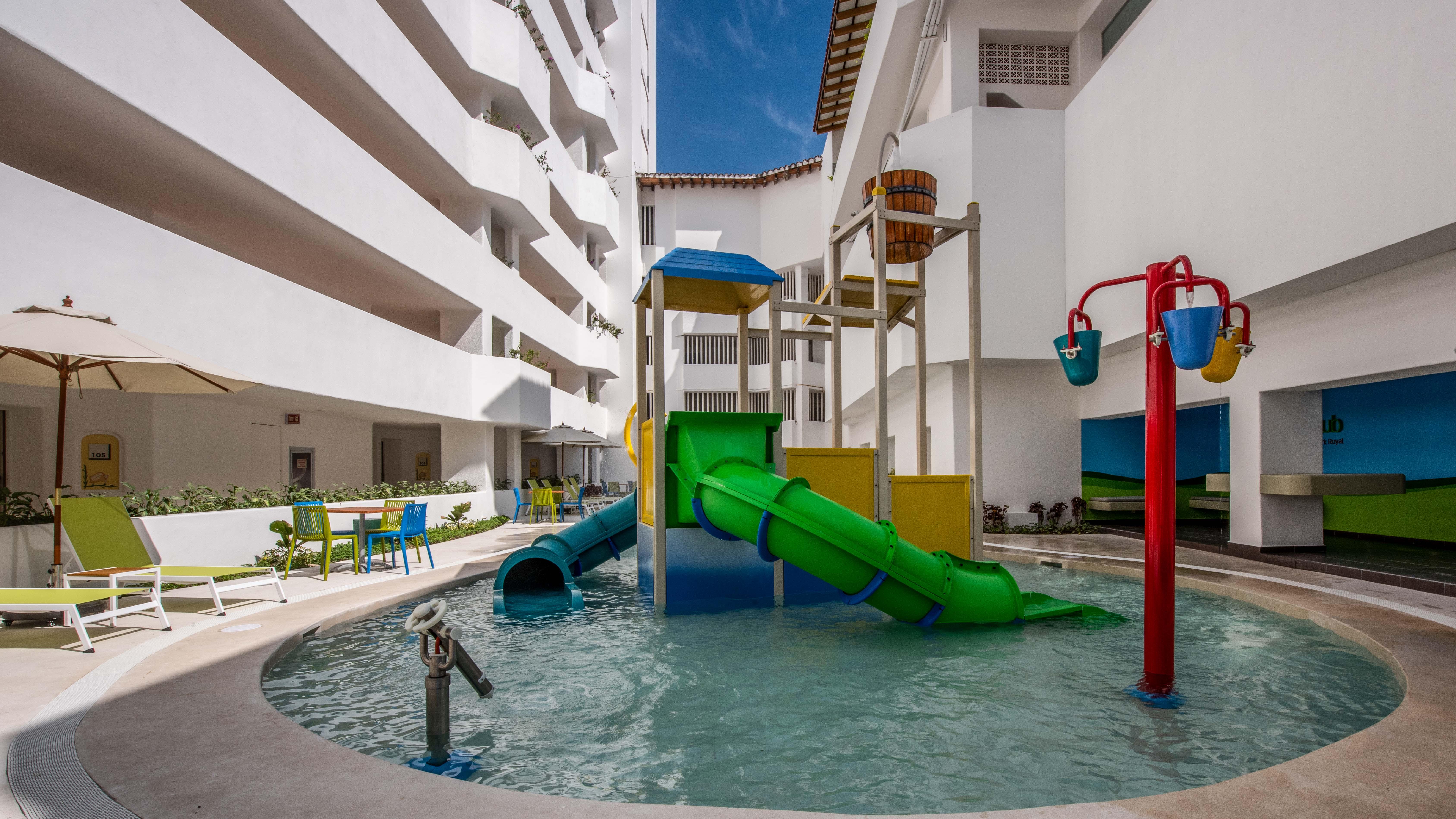 Grand Park Royal Πουέρτο Βαγιάρτα Εξωτερικό φωτογραφία Hotel's water park